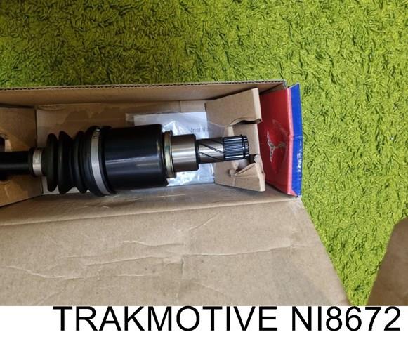 Привід правий Trakmotive/Surtrack NI8672