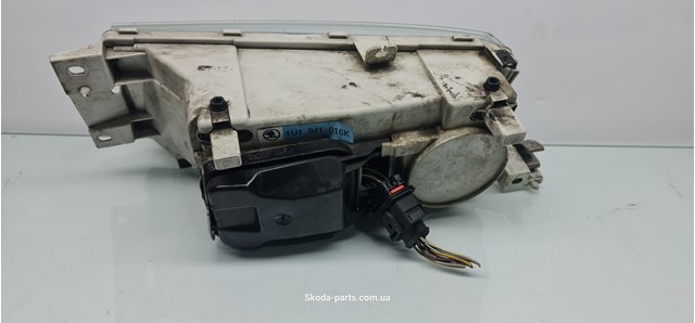 Основна фара - вставка VAG 1U1941016K ціна, від 44.32 USD