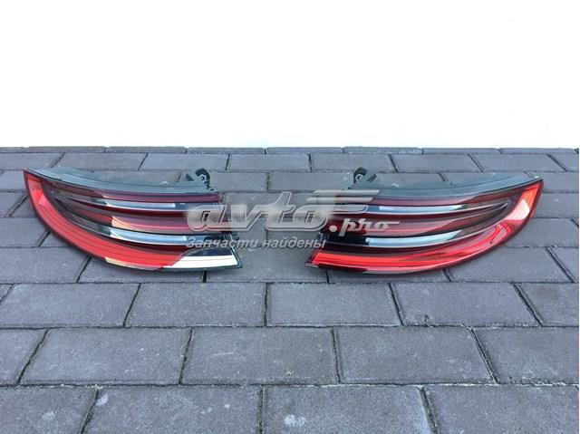 Задній лівий зовнішній ліхтар Porsche 971945091C