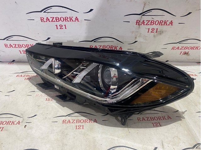 Купити T4N22762 Jaguar Основна фара в зборі ліва