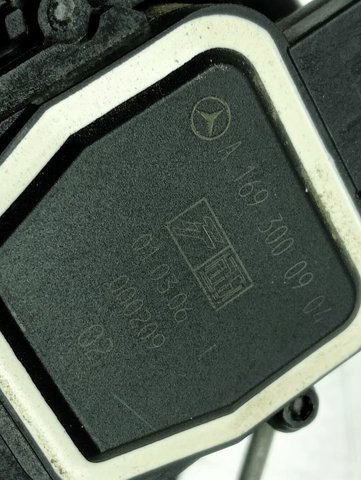 Купити A1693000904 Mercedes 
