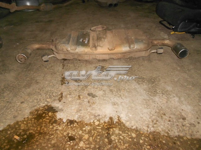 PY3540100A Mazda Глушилка задня