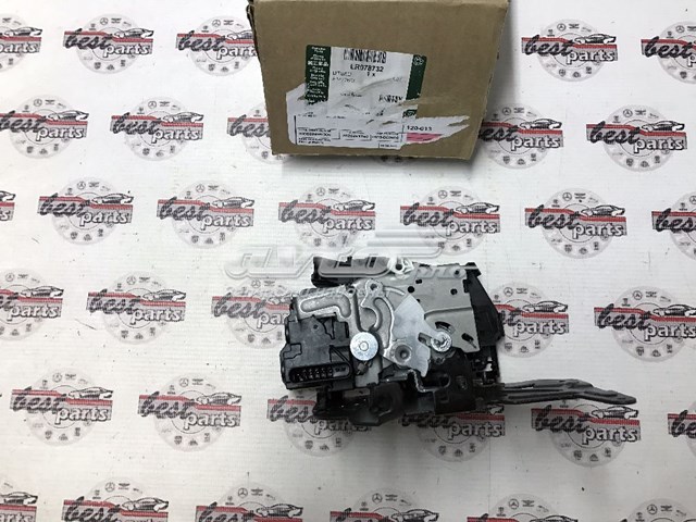 LR078732 Land Rover Замок водійських дверей