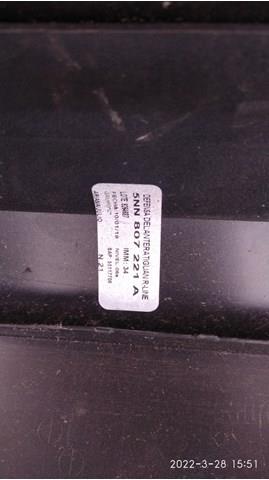  VAG 5NN807221A ціна, від 141.05 USD