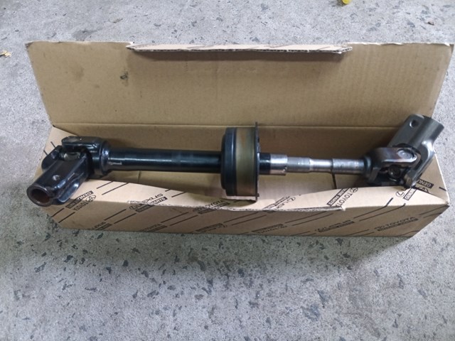 Вал рульової колонки, нижній Toyota 4522033352 ціна, від 161.50 USD