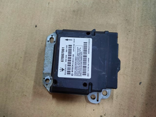670007061 Maserati 