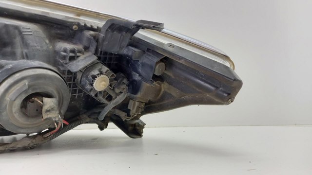 Права блок фара Toyota 811100K440 ціна, від 92.03 USD