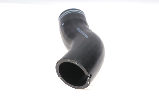 Шланг/патрубок интеркуллера Autotechteile 5080235 ціна, від 15.13 USD