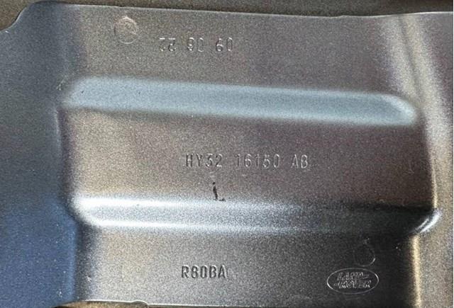 LR105082 Land Rover 