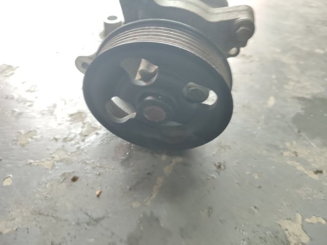 Купити 210103TA1B Nissan/Infiniti Насос охолоджуючої рідини