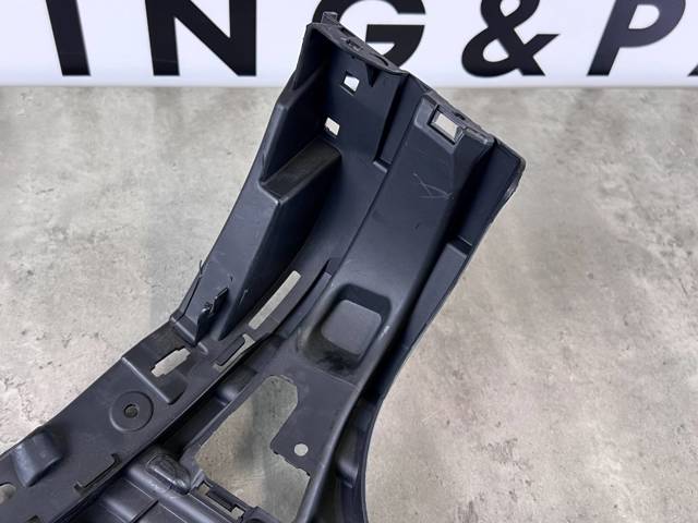 Porsche 7P5807377A
