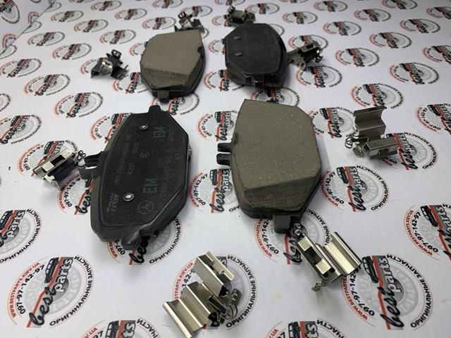 A0004207403 Mercedes Колодки гальмівні задні, дискові