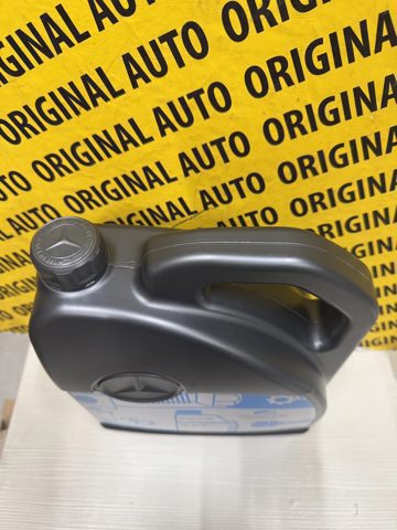 Моторна олива Mercedes A000989630813