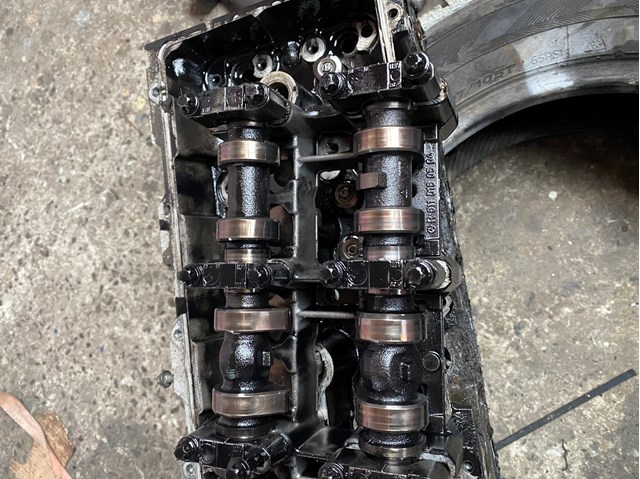 Корпус розподільчого валу Mercedes R6110160504 ціна, від 22.35 USD