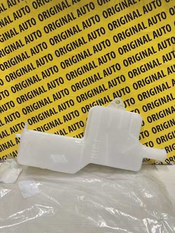 Купити P31H15351A Mazda Водяний бачок системи охолодження