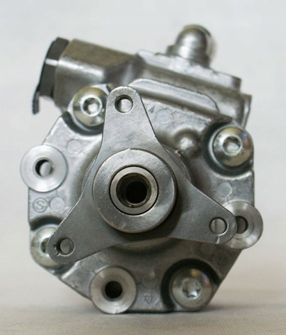 491100915R Nissan/Infiniti Насос гідропідсилювача