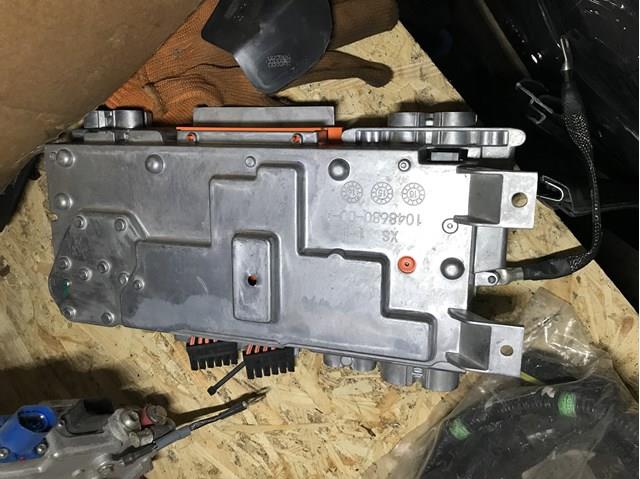 104868000A Tesla 