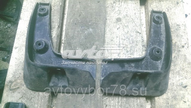 Бризговик передній, лівий Hyundai/Kia 868314Y000