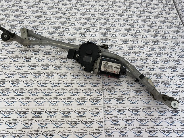 Трапеція двірників Land Rover LR093421
