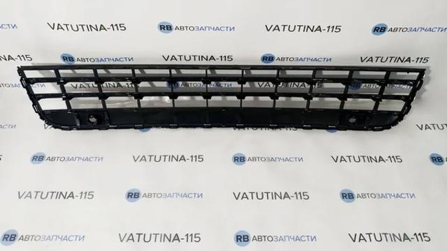 Решітка переднього бампера, центральна FPS FP7417915