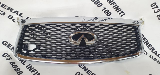 Решітка радіатора 623106HH0A Nissan/Infiniti