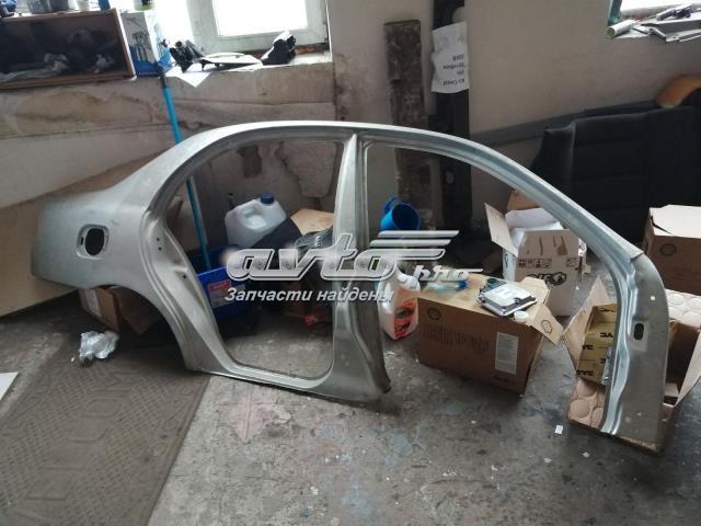 TF698P5401064 ZAZ Панель кузова права