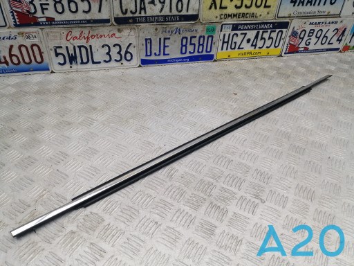 Молдинг опускного скла нижній, двері передньої, правої Mazda TK4850640 ціна, від 38.01 USD