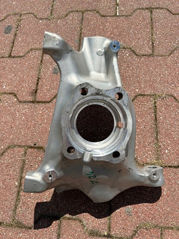  BMW 31208095650
