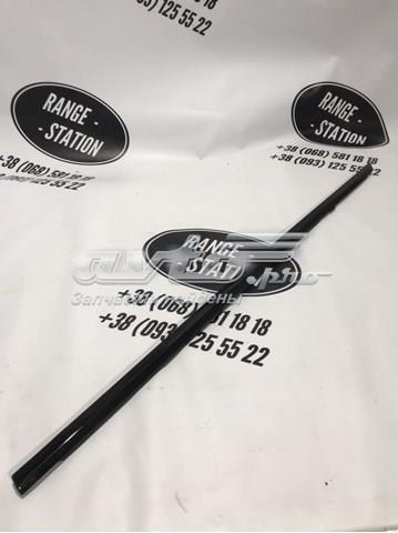  Land Rover LR043751