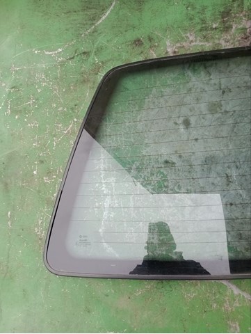 GS9537D23 XYG Скло третіх/п'ятих дверей