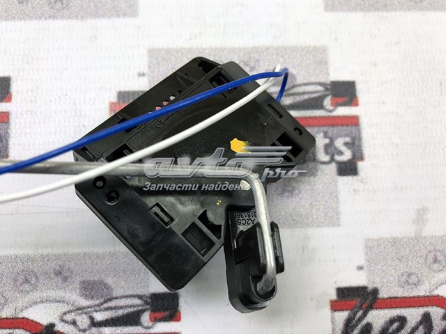 Купити LR052710 Land Rover 