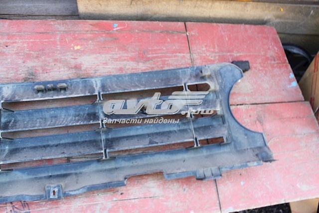 Купити LR019657 Land Rover Захисна решітка радіатора