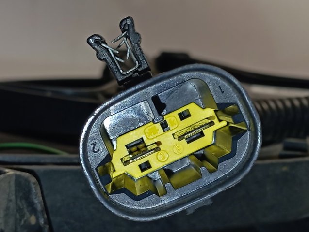 Купити 214816538R Renault (RVI) 