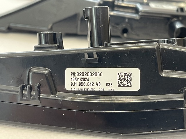  9J1953042AB Porsche