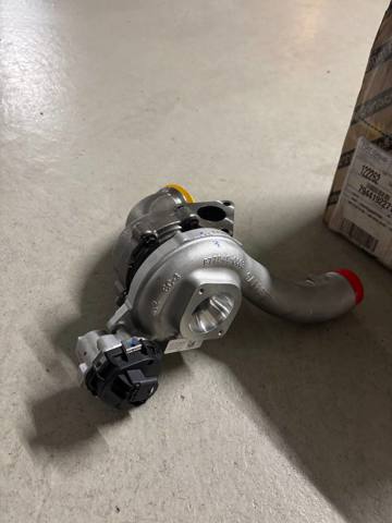 Турбіна Fiat/Alfa/Lancia 5802363734 ціна, від 1305.37 USD