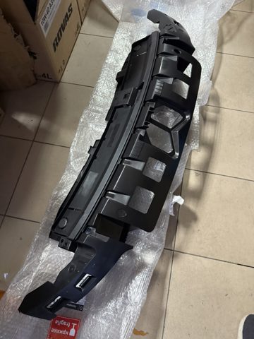 Кронштейн решітки радіатора Peugeot/Citroen 1632645980 ціна, від 206.03 USD
