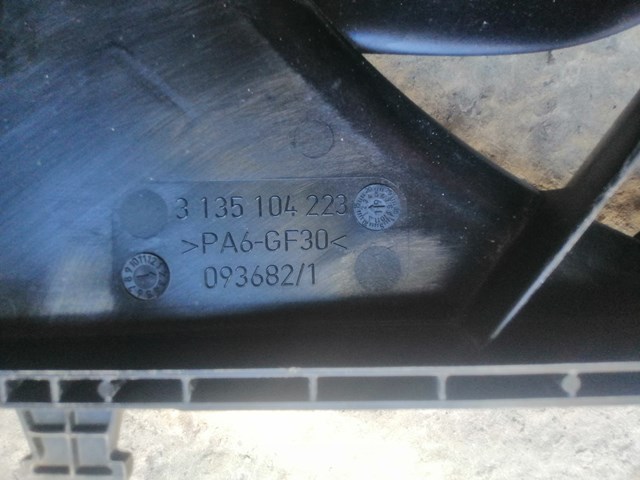 Купити A0999062100 Mercedes 