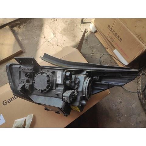Купити 92102G5100 Hyundai/Kia Права блок фара