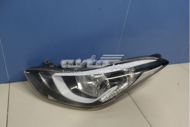 Блок фара ліва Polcar 40C1095E ціна, від 226.77 USD