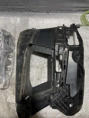 Кронштейн кріплення протитуманною фари, правої 7155167 Autotechteile