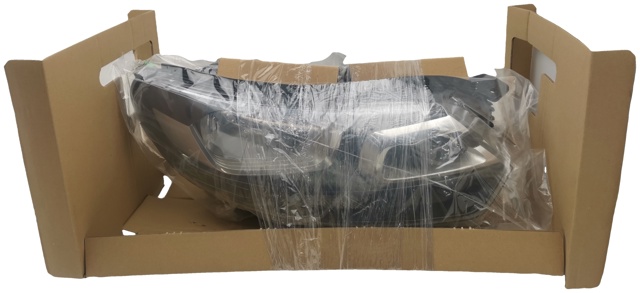 Купити 9808567880 Peugeot/Citroen Фара правая