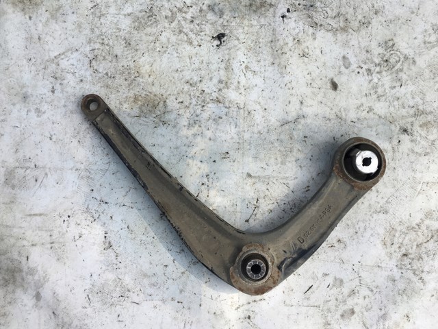Купити 9816863580 Peugeot/Citroen Важіль передньої підвіски нижній, правий