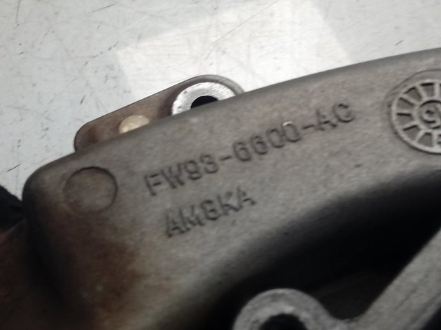 Купити FW936600AC Land Rover 
