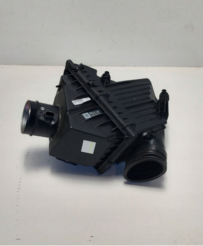 Корпус повітряного фільтра Land Rover LR139639