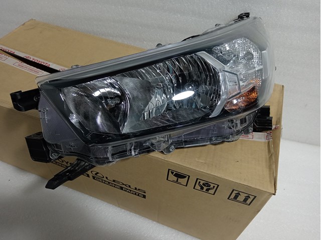 Купити 811500KJ71 Toyota Основна фара в зборі ліва