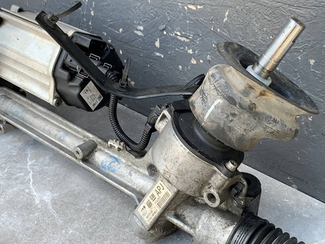 Рульова рейка 7817974101 ZF Parts