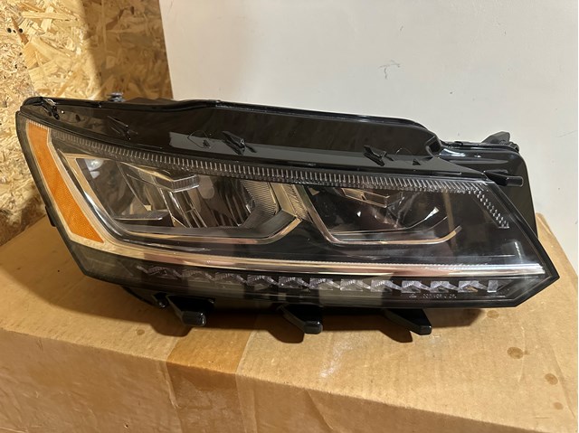  VAG 561941036A ціна, від 696.62 USD