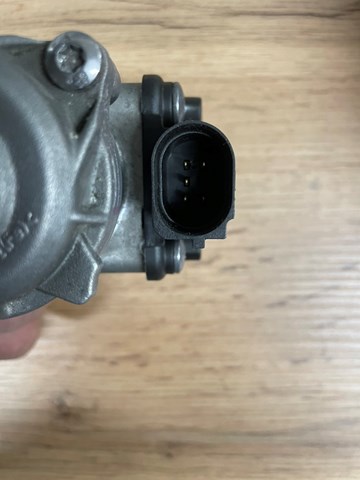 Блок управління турбіною на Audi Q3  F3B