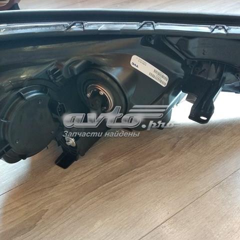 Фари Toyota 8117042592 ціна, від 63.33 USD