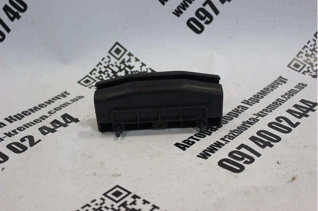 8G0860285 VAG 